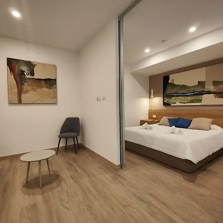 Carducci Art 4* Oristano