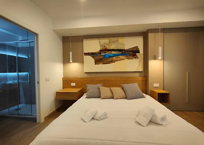 Carducci Art Guest house
