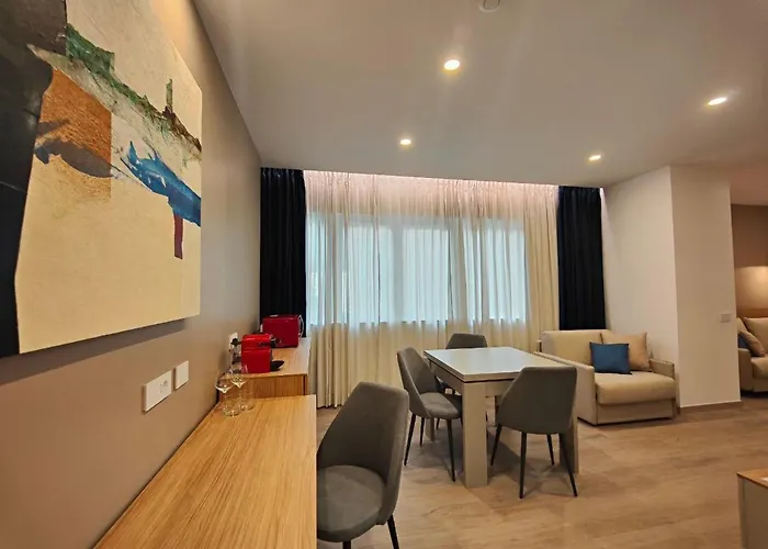 Carducci Art Guest house Oristano