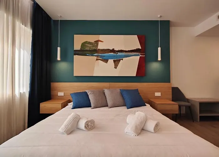 Carducci Art Guest house