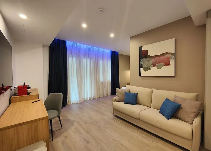 Carducci Art Guest house